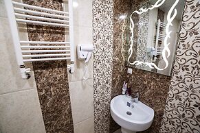 Alex Hotel