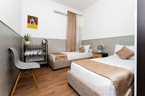 Alex Hotel