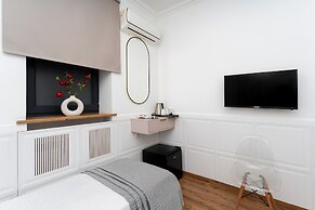 Alex Hotel