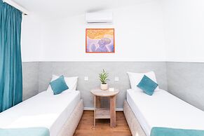 Alex Hotel