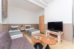 Alex Hotel