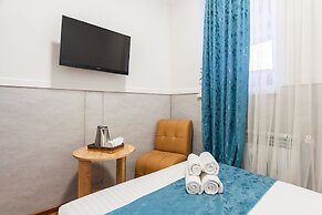 Alex Hotel