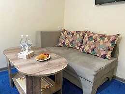 Alex Hotel