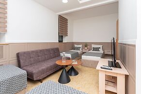 Alex Hotel