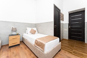 Alex Hotel