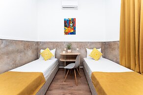 Alex Hotel
