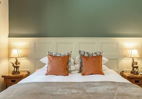GreenGrove Country House B&B