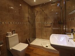 GreenGrove Country House B&B