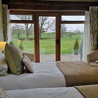 GreenGrove Country House B&B
