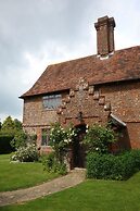 Brunger House