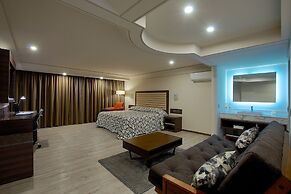 Econo Express Hotel