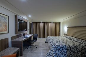 Econo Express Hotel