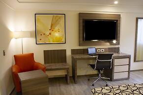 Econo Express Hotel
