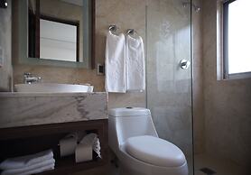 Econo Express Hotel