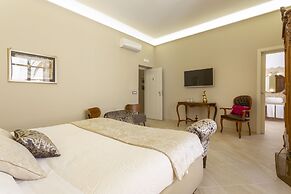 Maecò Ortigia B&B