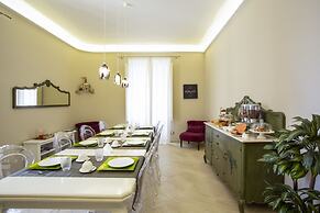 Maecò Ortigia B&B