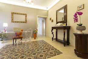 Maecò Ortigia B&B