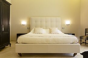 Maecò Ortigia B&B