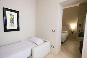 Maecò Ortigia B&B