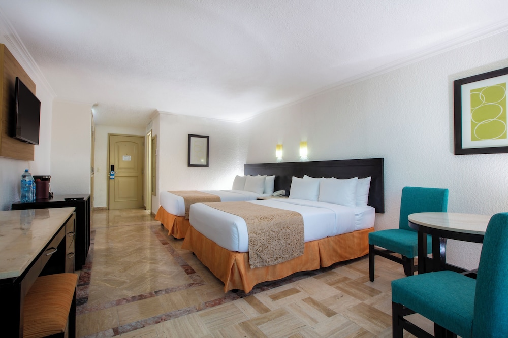 Krystal Cancun All Inclusive