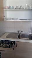 Ria's Deluxe Apartments