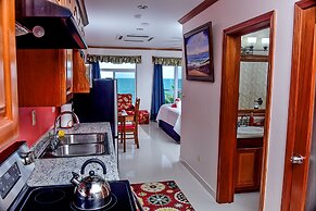 Miramar Apartments