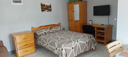Sunburst Apartments