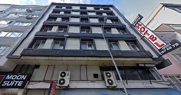 Moon Hotel Şirinevler