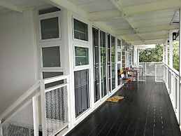 Frontier Homestel