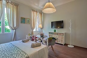 Old City Romantic Studios