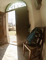 4lander House Balins