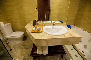 Trillium Boutique City Hotel