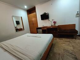 TJS Grand