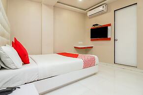 OYO 7407 Hotel Blue Sea