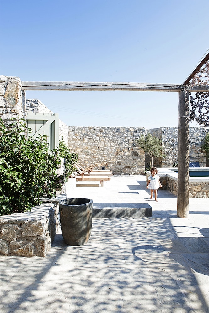 Serifos Houses Aghios Sostis