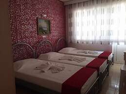 Uc Mevsim Otel