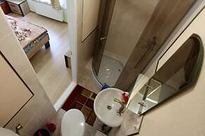 Vilari Guest House