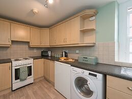 Hamilton House Holiday Apartments