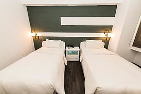 Traveller Inn Mido Hotel