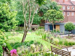 Temple Lodge Club