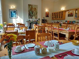 Temple Lodge Club