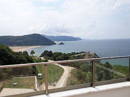 Ozgur Otel