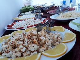 Ozgur Otel