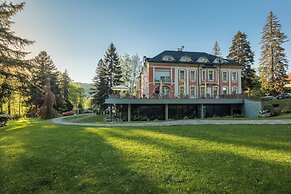 Wellness & Spa hotel Villa Regenhart