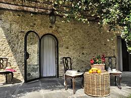 Il Cardo Resort