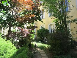 Entre vignes et dentelles