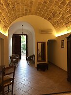 B&B Macrina