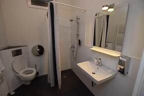 AB Apartment 20