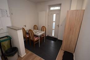 AB Apartment 20