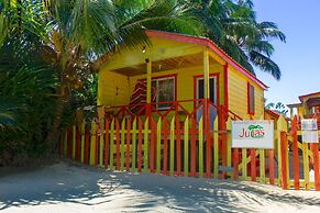 Julia´s Cabanas
